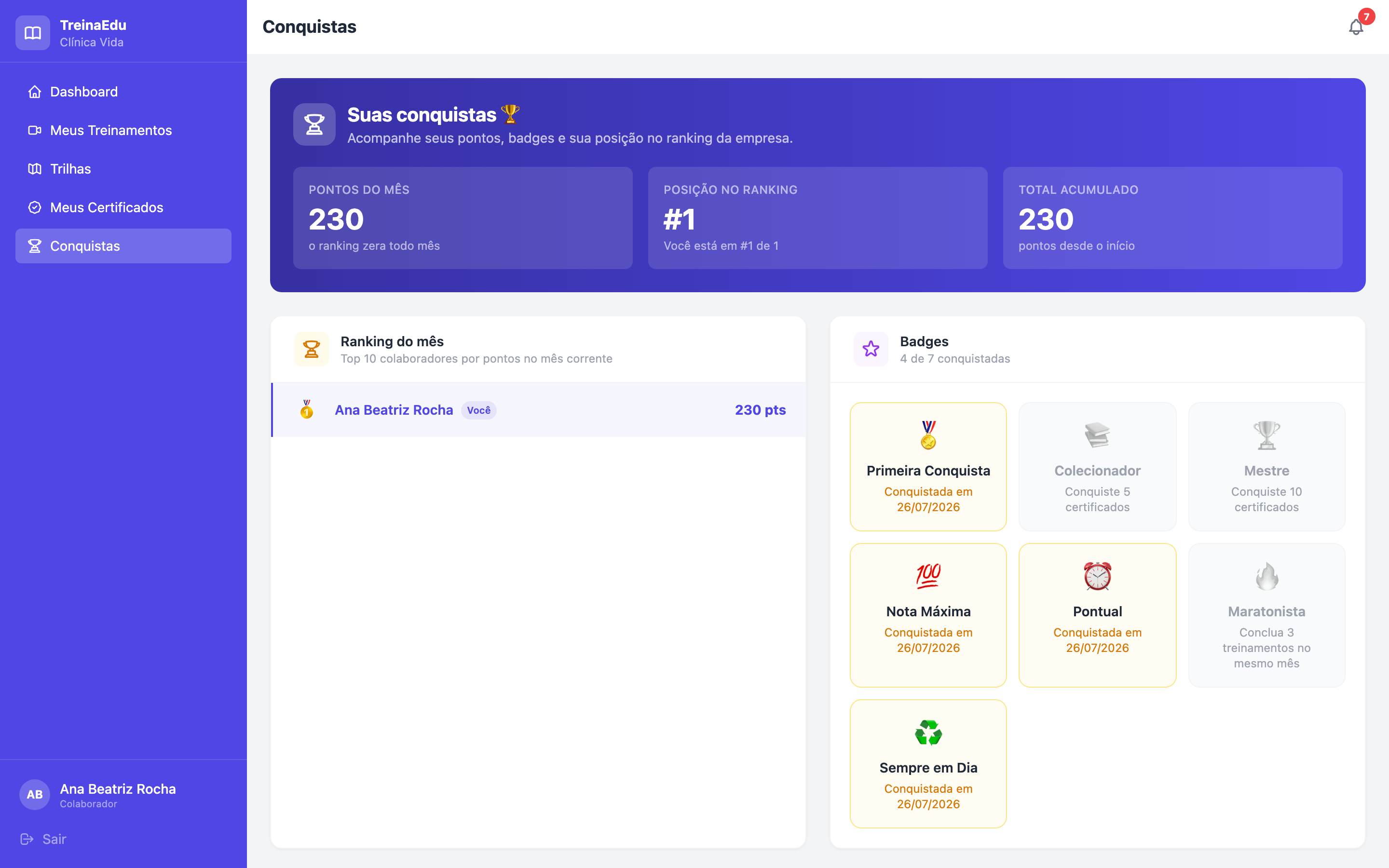 Tela de conquistas do colaborador no TreinaEdu com pontos, medalhas e ranking